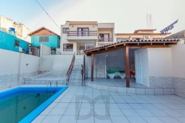 Casa / sobrado no bairro Jardim Itu de 3 dormitórios e pátio com piscina — foto 41