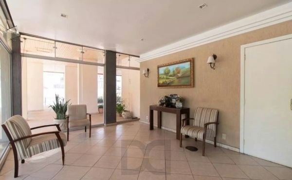 Apartamento no Cristal de 2 dormitórios — foto 17