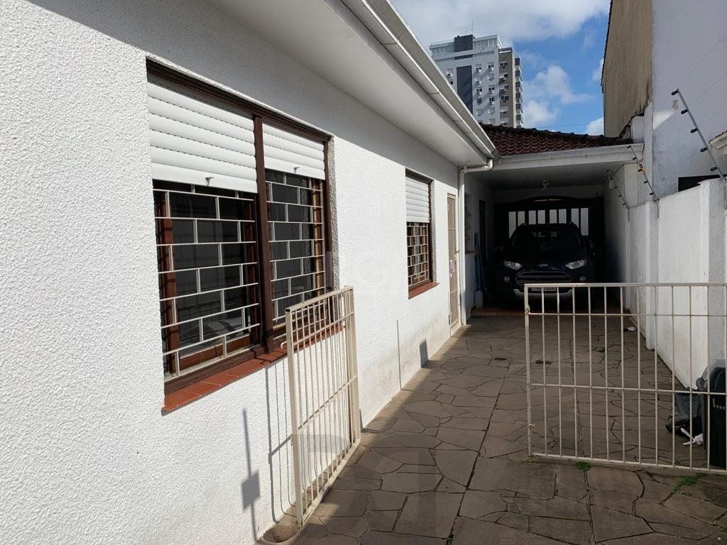 Casa para Venda - 323m², 4 dormitórios, sendo 2 suites, 3 vagas - Jardim Itu — foto 31