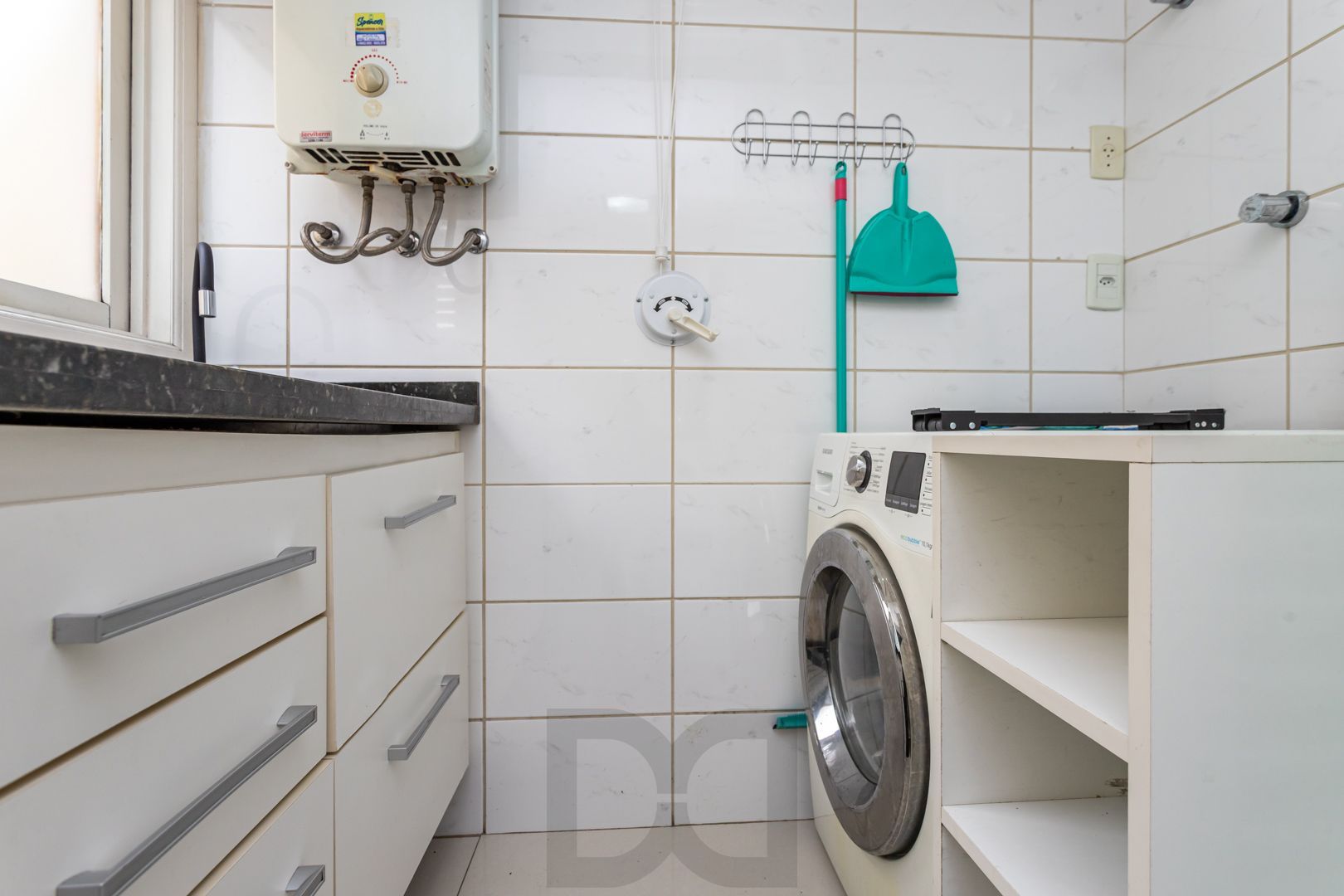 Apartamento de 2 dormitórios e vaga no bairro Santana DESOCUPADO — foto 22