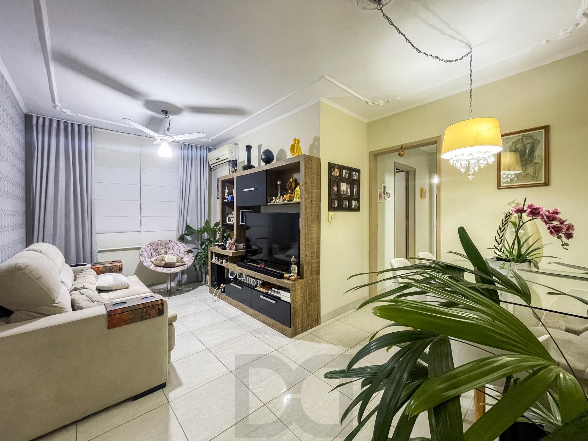 Apartamento no bairro Cristal de 2 dormitórios e vaga — foto 3