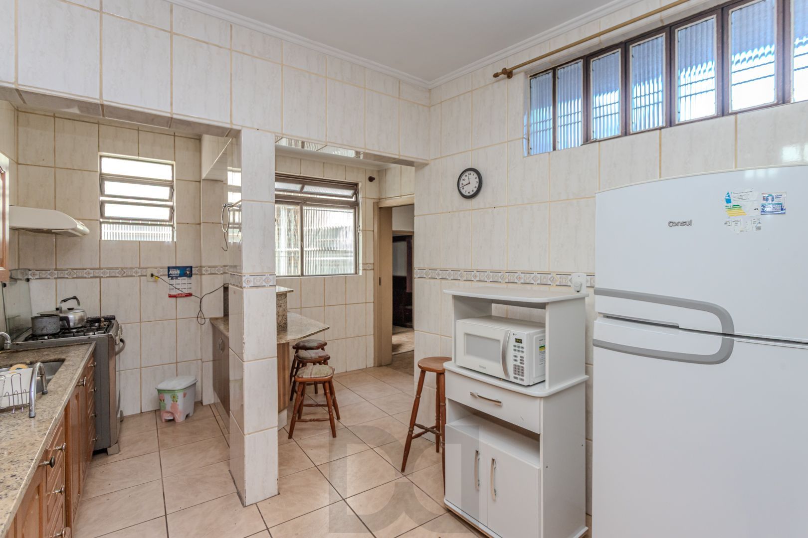 Prédio Comercial no Passo D'areia com 8 dormitórios e 8 vagas — foto 50