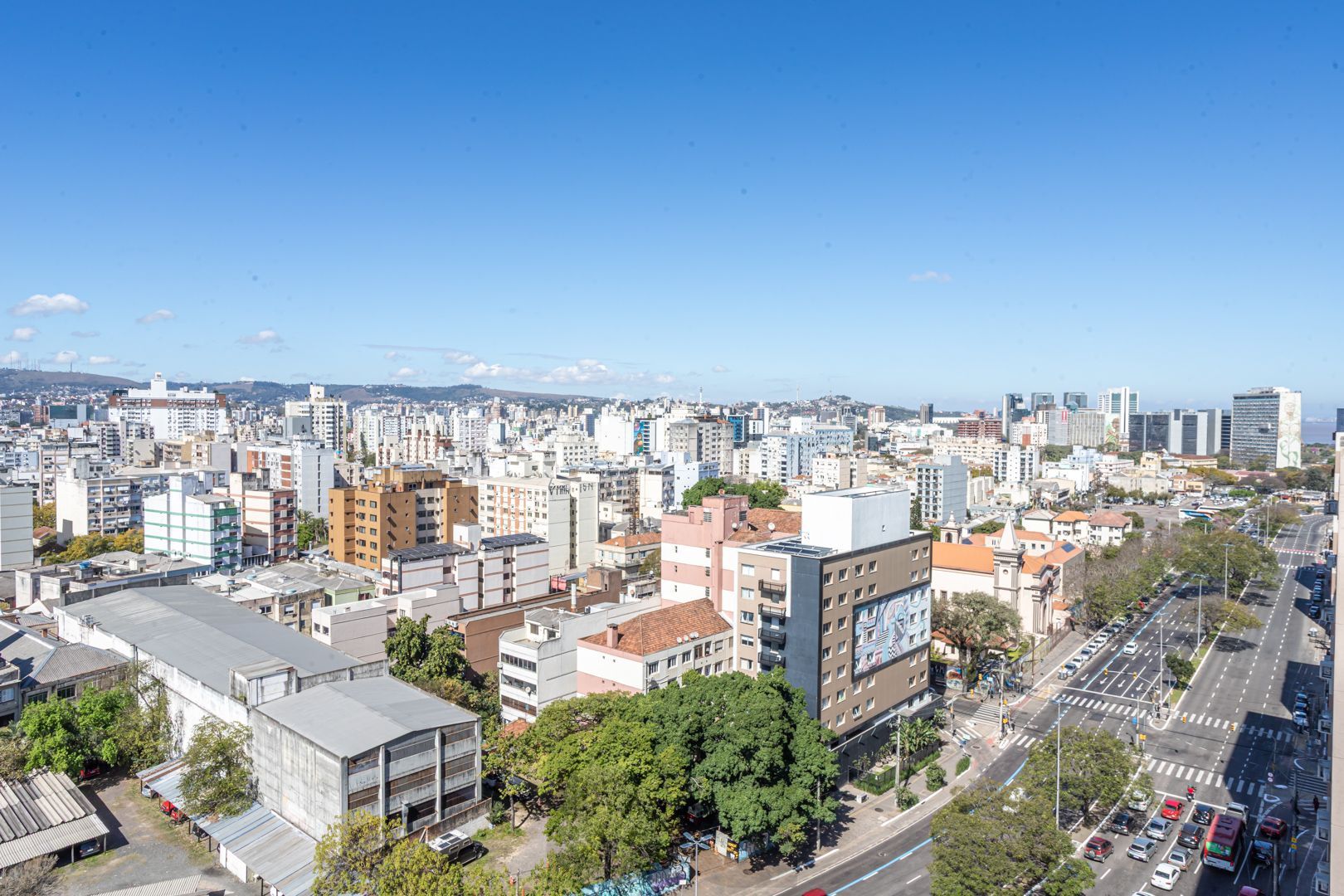 Apartamento na Cidade Baixa de 2 dormitórios e vaga DESOCUPADO — foto 41