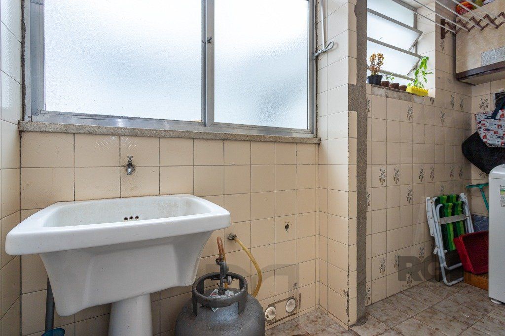 Apartamento no bairro Santana de 2 dormitórios — foto 19