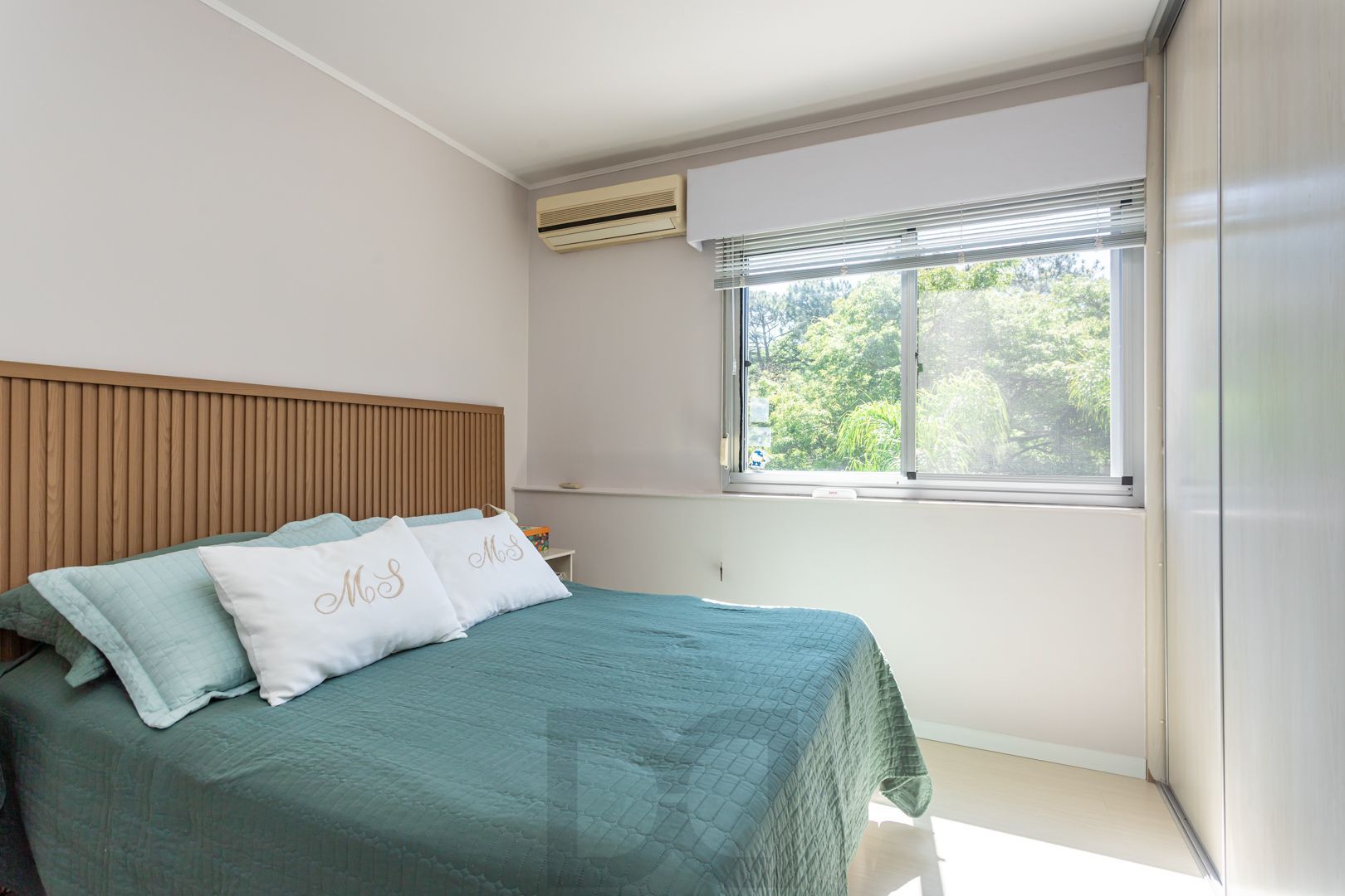Apartamento no Condomínio Bosque do Sol no bairro Nonoai de 3 dormitórios 1 vaga e infra — foto 6