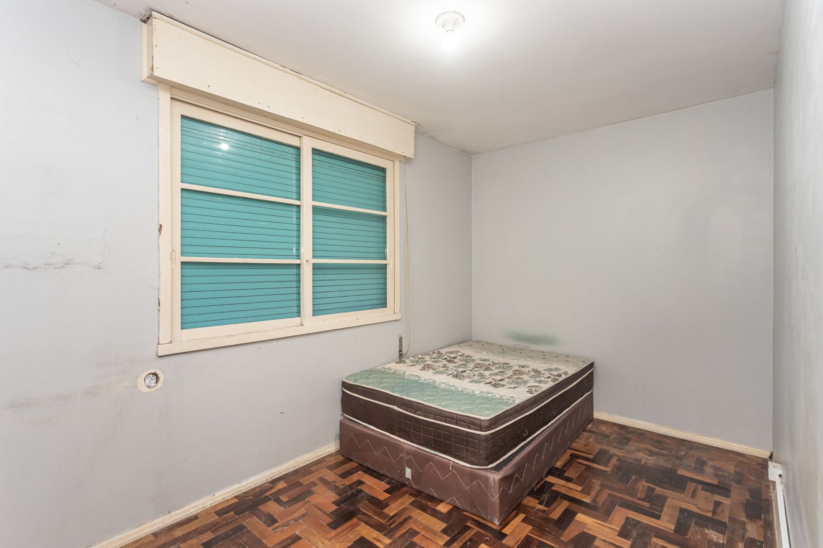 Apartamento no bairro Teresópolis de 3 dormitórios e vaga rotativa DESOCUPADO — foto 6