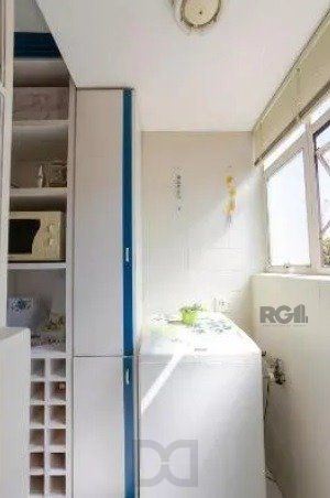 Apartamento no Petrópolis de 1 dormitório e vaga — foto 13