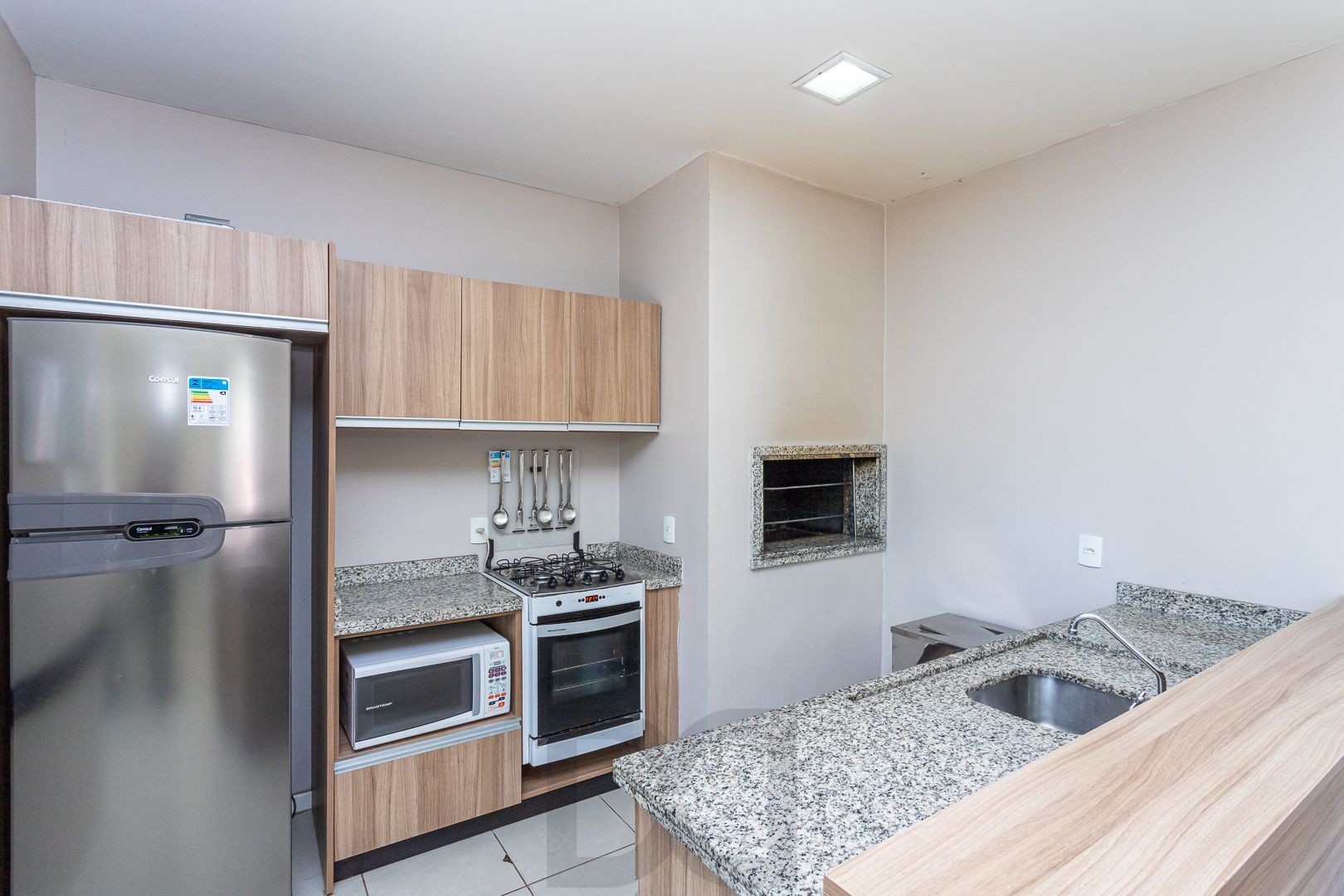 Apartamento para Venda - 50.98m², 2 dormitórios, 1 vaga - Partenon — foto 44