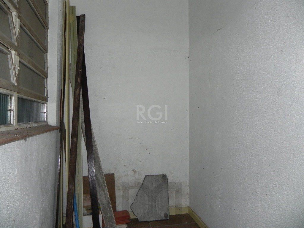 Casa para Venda - 110m², 4 dormitórios, sendo 1 suites, 4 vagas - Jardim Itu — foto 23