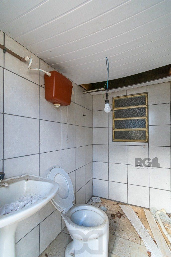 Casa no bairro Cristal de 3 dormitórios — foto 25