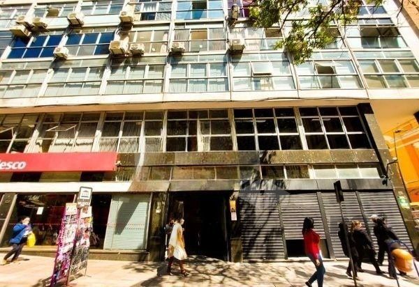 Libertas Imobiliária vende loja comercial terrea com 252 m² privativos no Centro — foto 2