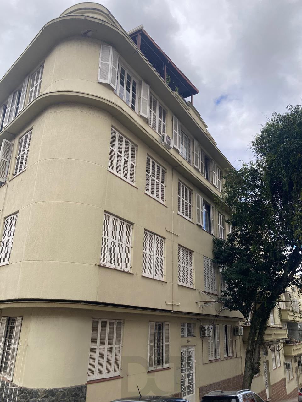 Ótimo apartamento 2 dormitórios no Centro Histórico, próximo ao Gasômetro e Praça da Matriz. — foto 1