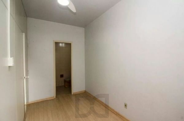 Sala / Apartamento na Cidade Baixa de 1 dormitório — foto 12