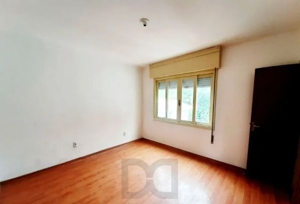 Apartamento no Petrópolis de 3 dormitórios e 2 vagas DESOCUPADO — foto 17