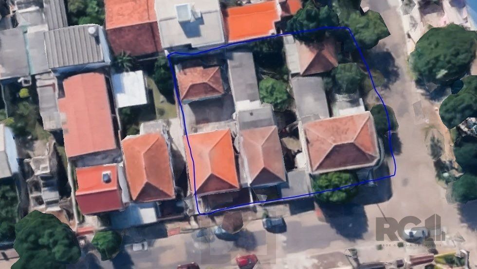 Terreno com 3 casas, no bairro Cristo Redentor, em Porto Alegre, RS. — foto 4