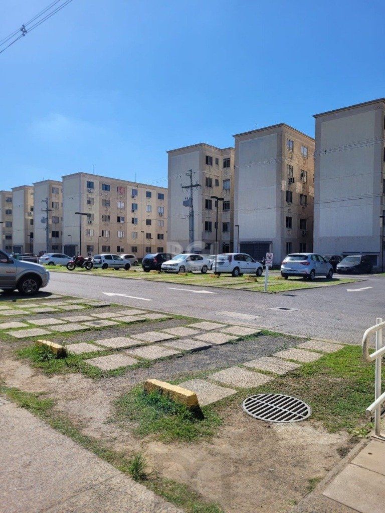 Apartamento no Sarandi de 2 dormitórios e vaga — foto 2