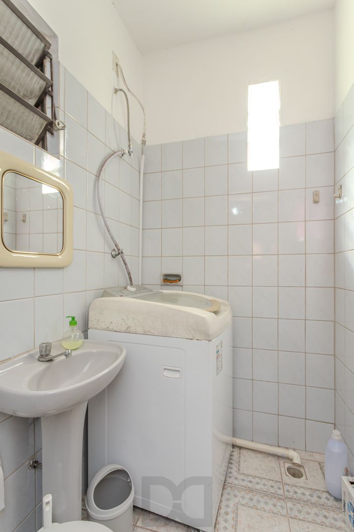 Prédio Residencial no Passo D'areia com 8 dormitórios e 8 vagas — foto 56