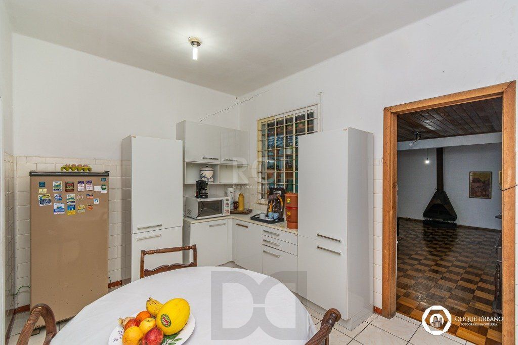 Casa para Venda de 3 dormitórios, no bairro Petrópolis — foto 28