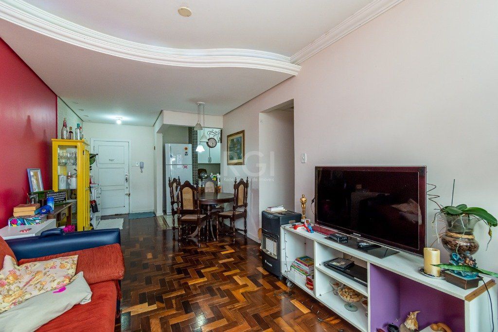 Apartamento para Venda - 86m², 2 dormitórios, sendo 1 suites, Petrópolis — foto 2