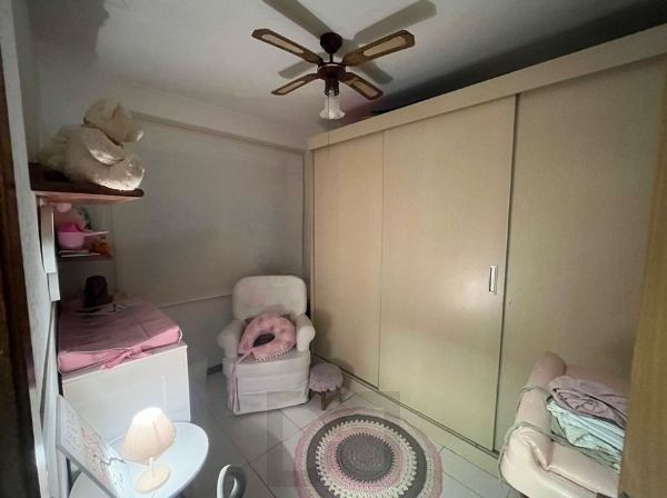 Apartamento na Cavalhada de 2 dormitórios e vaga — foto 10