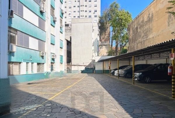 Apartamento no bairro Santana de 3 dormitórios e vaga DESOCUPADO — foto 28