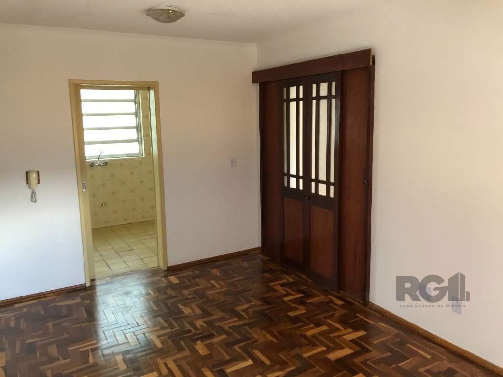 Apartamento no Passo D'areia de 2 dormitórios e vaga desocupado — foto 5