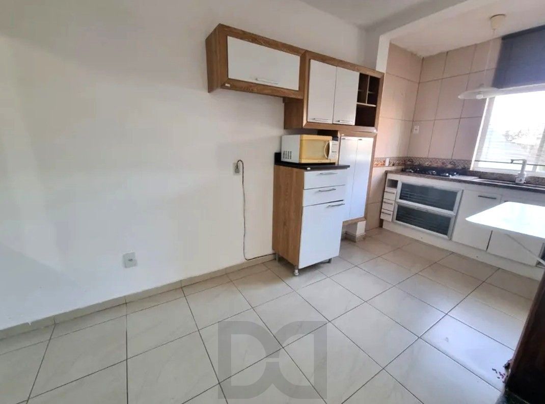Casa sobrado no bairro Cristal de 3 domitórios e 3 vagas — foto 8