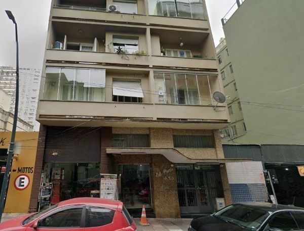 Apartamento no Centro de 2 dormitórios DESOCUPADO — foto 19