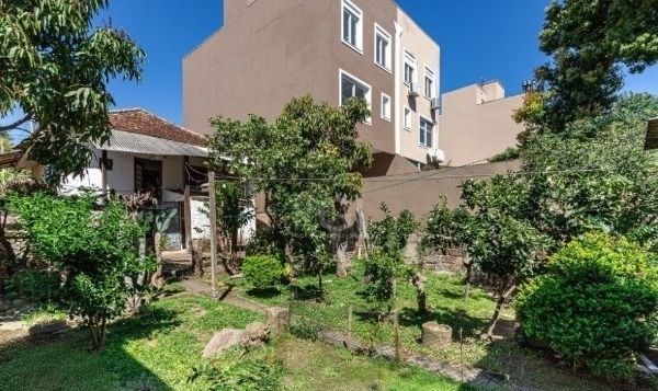 Terrno para venda no bairro Tristeza com 366m² — foto 1