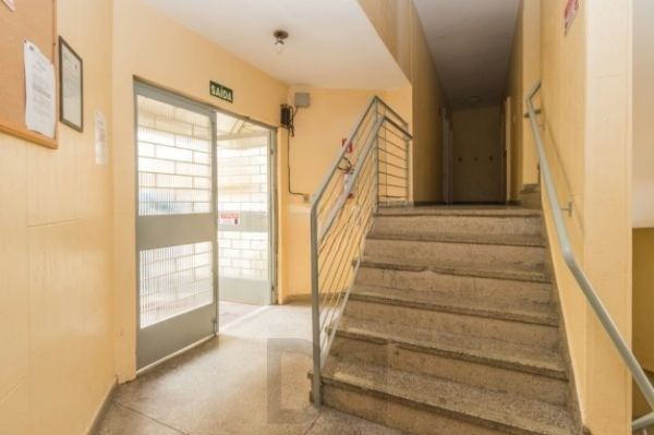 Apartamento no bairro Medianeira de 1 dormitório e vaga — foto 15