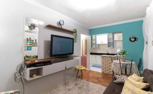 Apartamento no Centro de 1 dormitório semi mobiliado — foto 1