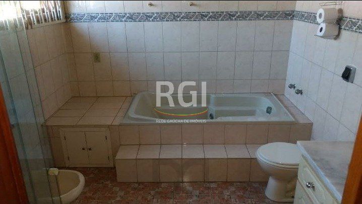 Casa para Venda - 300m², 4 dormitórios, 4 vagas - Nonoai — foto 9