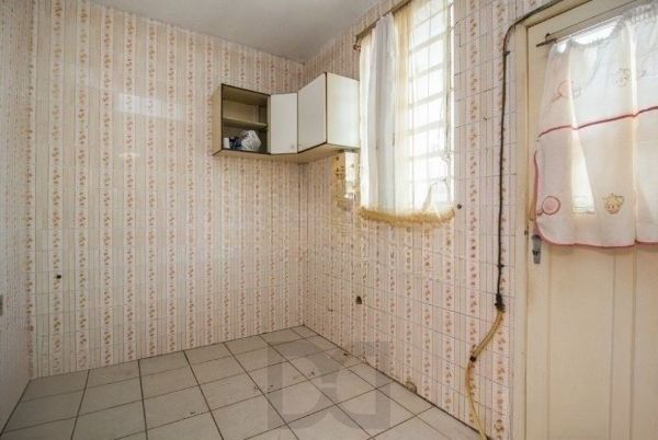 Apartamento de 3 dormitórios no bairro Santana DESOCUPADO — foto 17