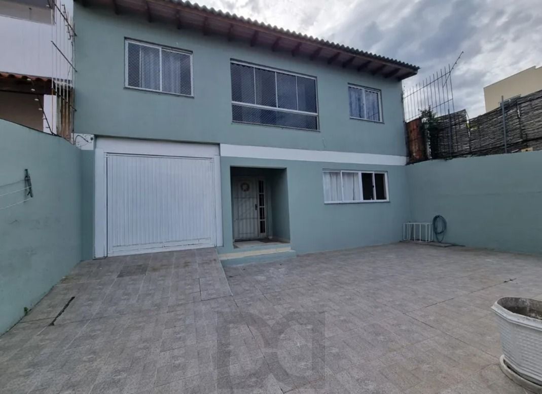 Casa sobrado no bairro Cristal de 3 domitórios e 3 vagas — foto 24