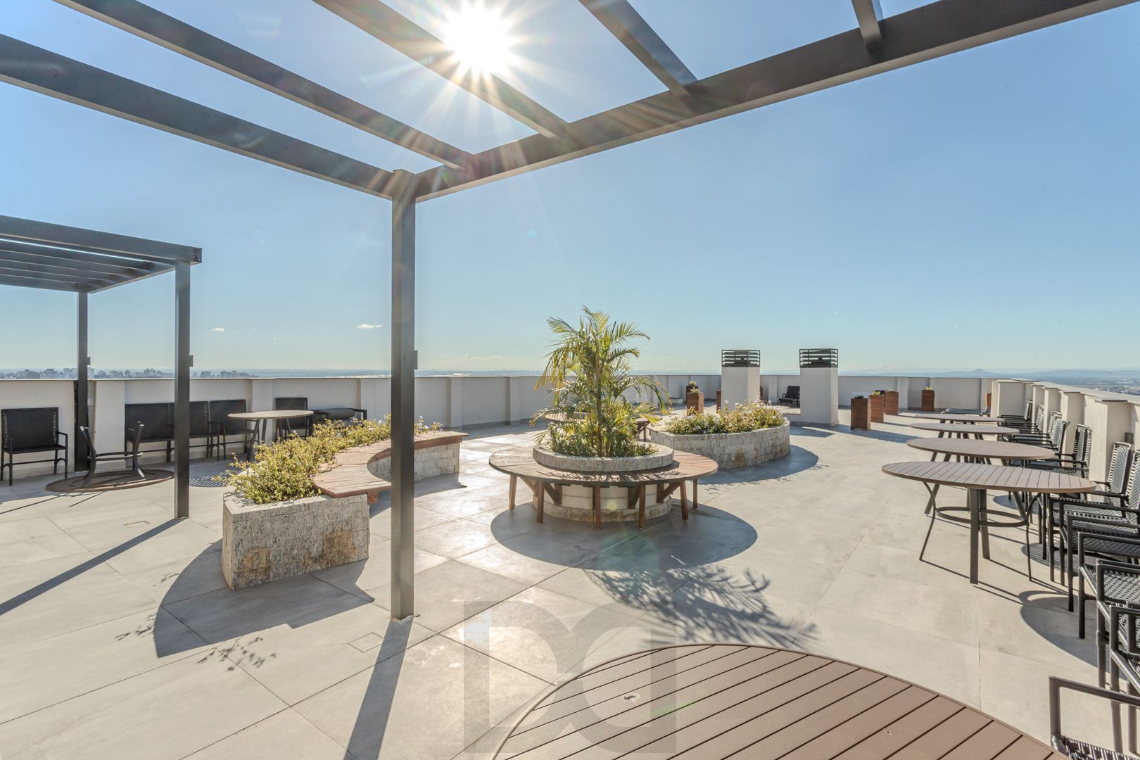 Ótimo apartamento no Condomínio Residencial Morana Iguatemi - Terrace com 60m² privativos, de fundos, com 2 dormitórios, vaga e infra completa. — foto 40