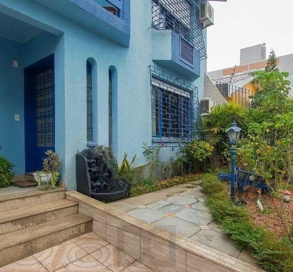 casa sobrado com 4 dormitórios 3 vagas e pátio e piscina — foto 1