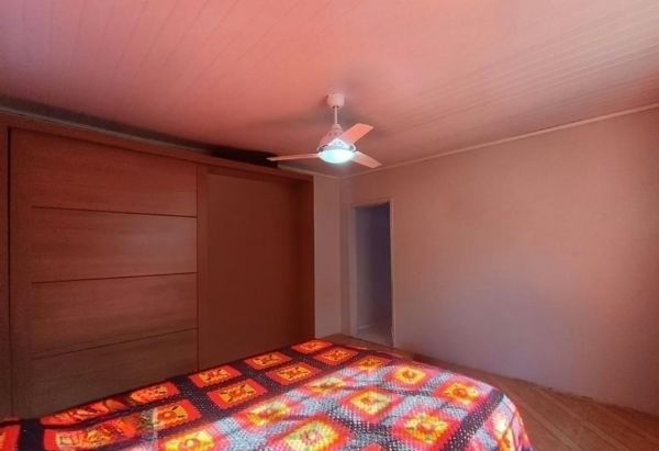 Casa no bairro Jardim do Salso com 2 dormitórios e 4 vagas — foto 18
