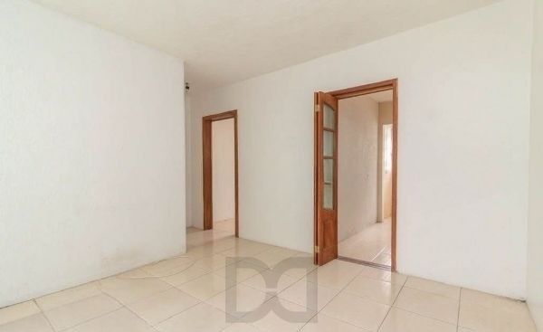 Apartamento no bairro Cavalhada de 1 dormitório — foto 2