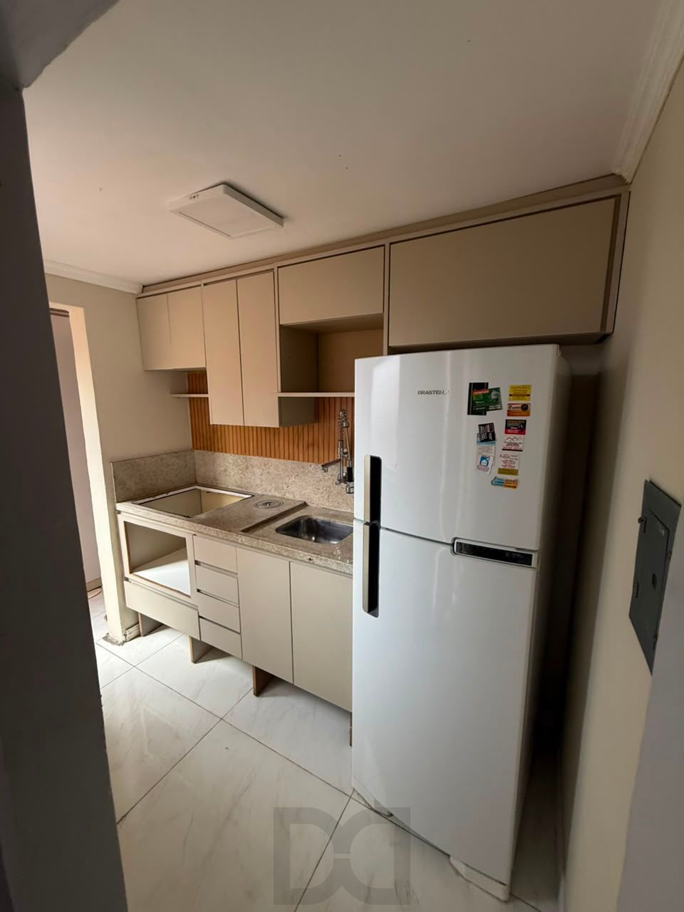 Apartamento Garden 1 dorm à venda Rua Eudoro Berlink, Auxiliadora - Porto Alegre — foto 1