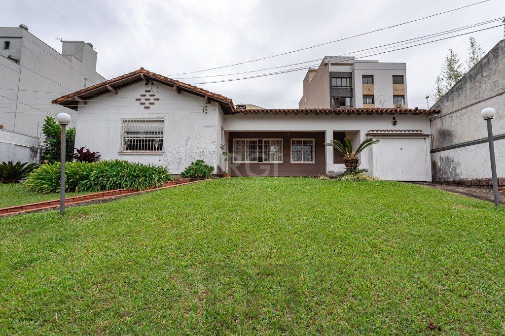 Casa no bairro Petrópolis de 3 dormitórios — foto 46