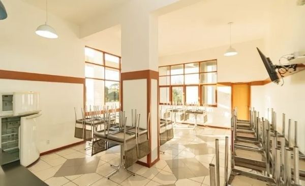 Apartamento na Cavalhada de 2 dormitórios e vaga — foto 18