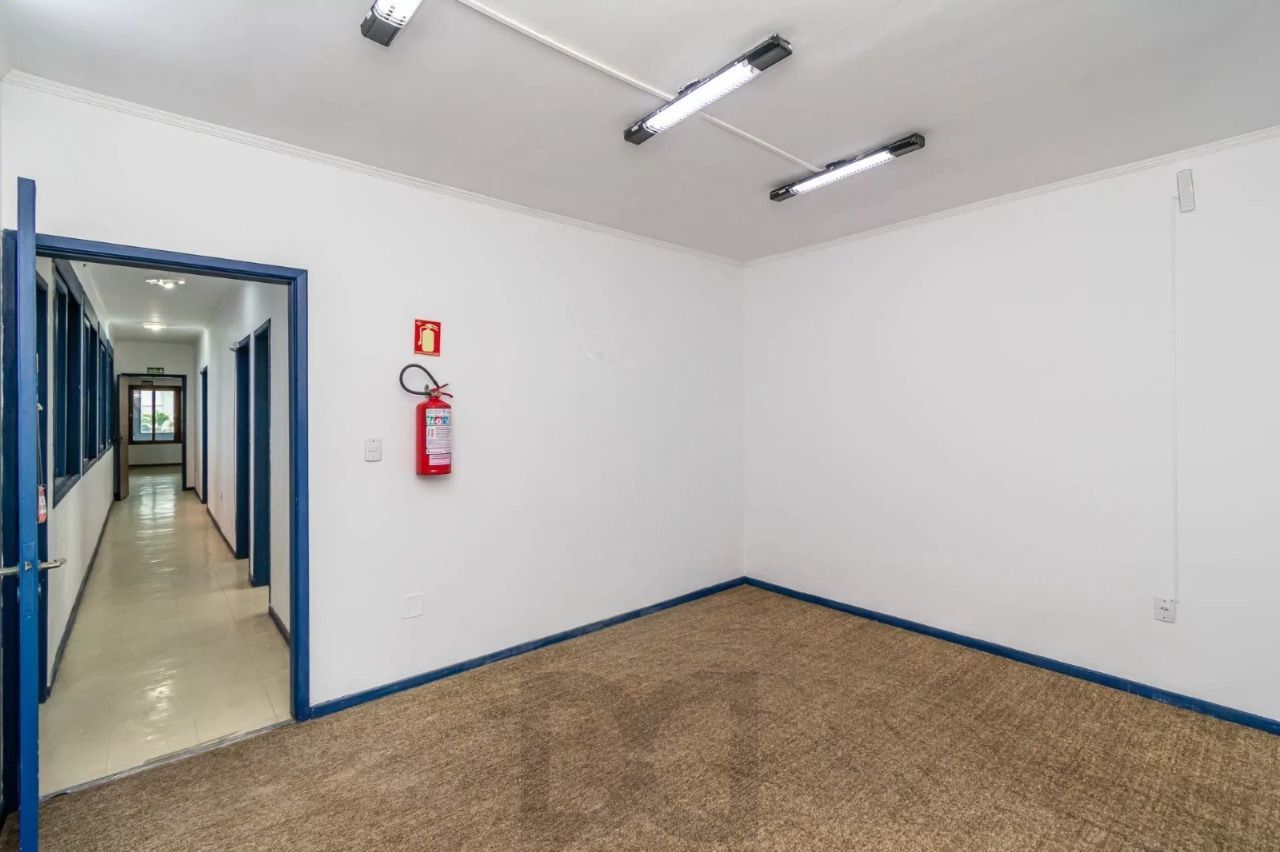 Predio Comercial com 1000m², 5 vagas, no bairro Higienópolis em Porto Alegre para Alugar — foto 26