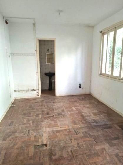 Apartamento JK no bairro Petrópolis DESOCUPADO — foto 3