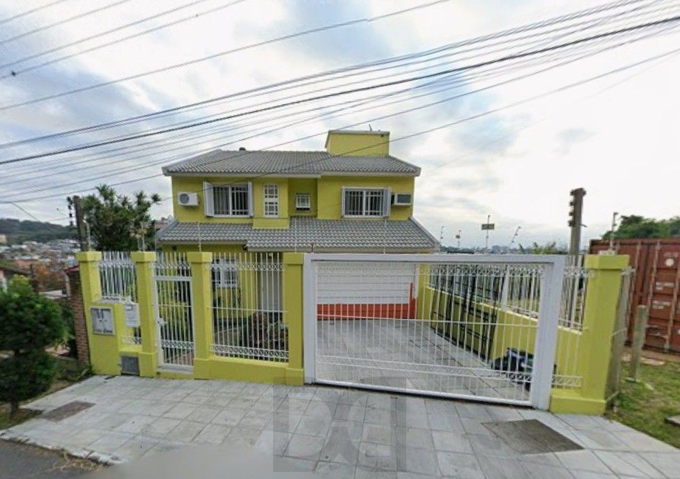 Casa sobrado no bairro Jardim Sabará de 3 dormitórios e 4 vagas — foto 2