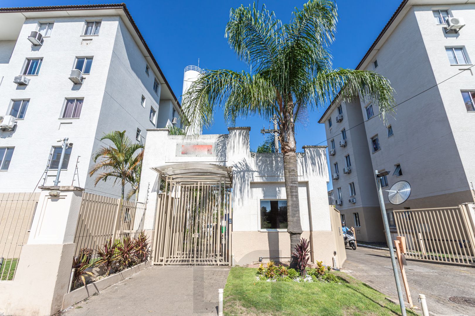 Apartamento no Sarandi de 2 dormitórios vaga e infra MOBILIADO E DESOCUPADO — foto 35
