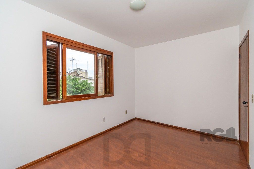 Apartamento no bairro Petrópolis de 2 dormitórios e vaga — foto 12