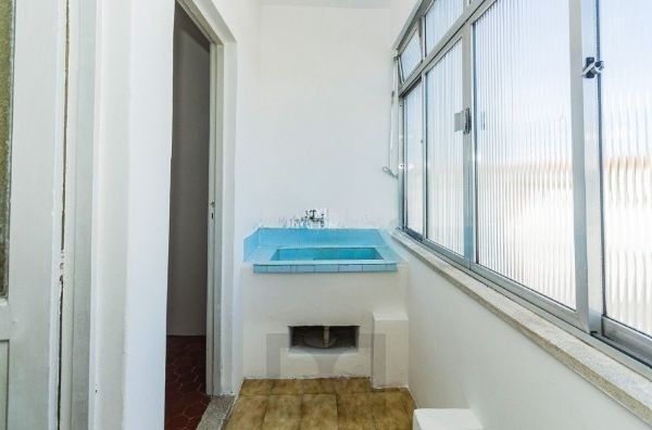 Apartamento de 2 dormitórios no bairro Santa Cecilia DESOCUPADO — foto 15