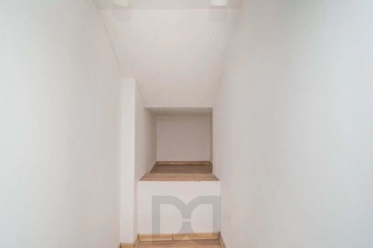 Predio Comercial com 1000m², 5 vagas, no bairro Higienópolis em Porto Alegre para Alugar — foto 10