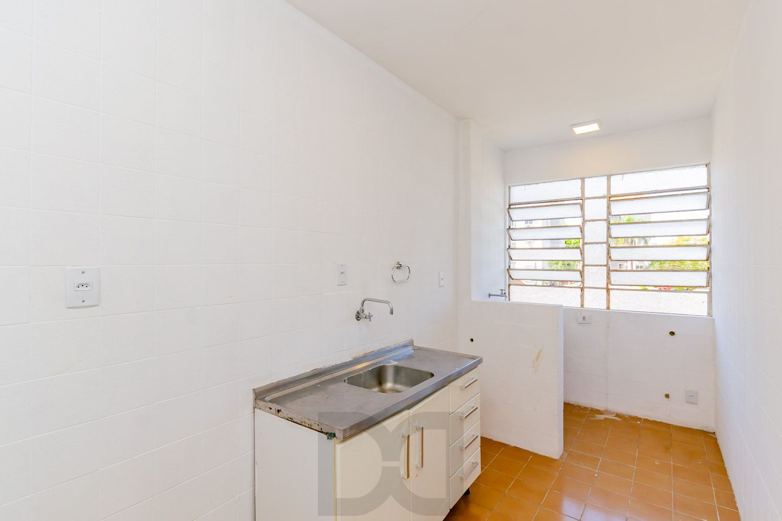Apartamento de 3 dormitórios, **1 vaga - Cristal DESOCUPADO — foto 8
