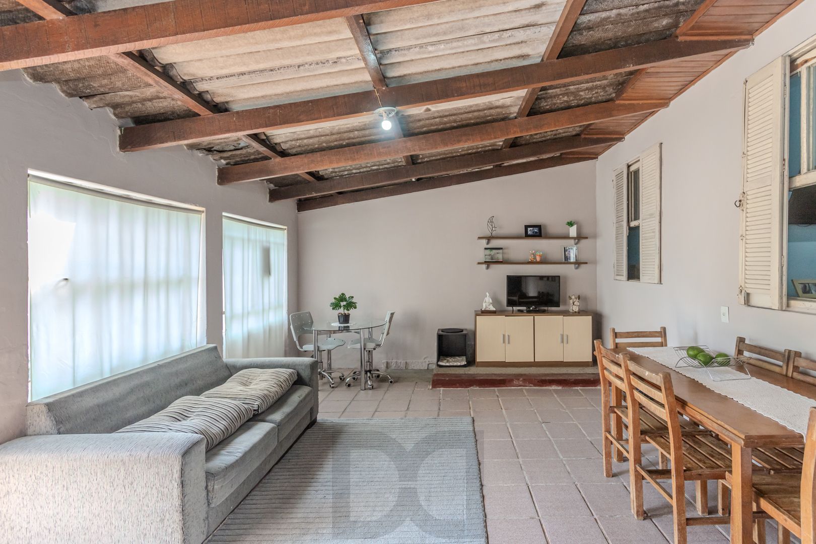 Casa no bairro Jardim Botânico de 3 dormitórios e garagem e terreno com 370m² — foto 27